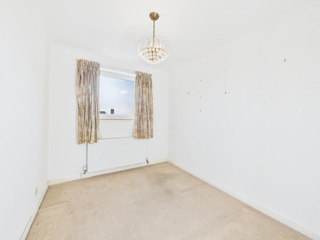 CAM02854G0-PR0319...