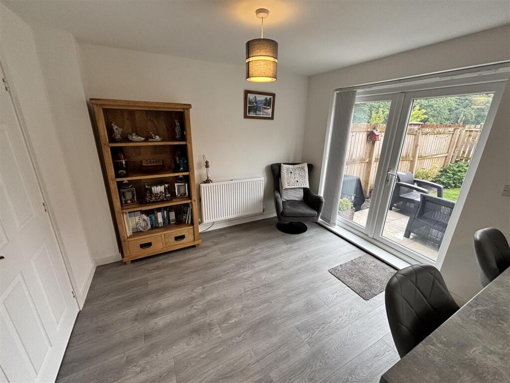 Open Plan Kitchen and Dining Room