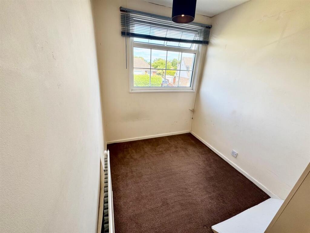 Bedroom 3.jpg
