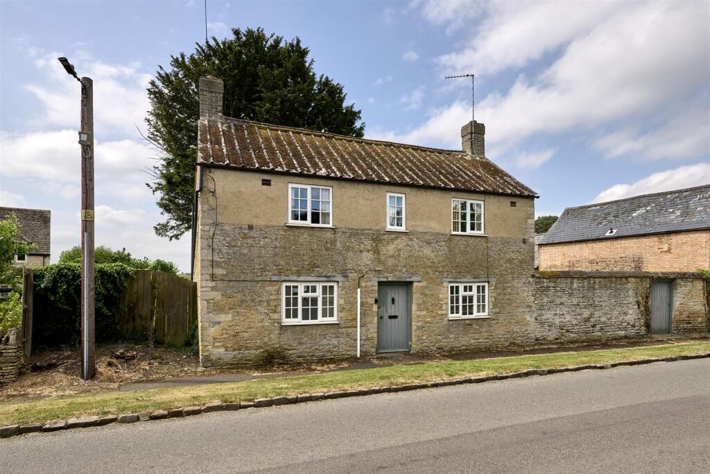 2-School House Woodnewton-2.jpg