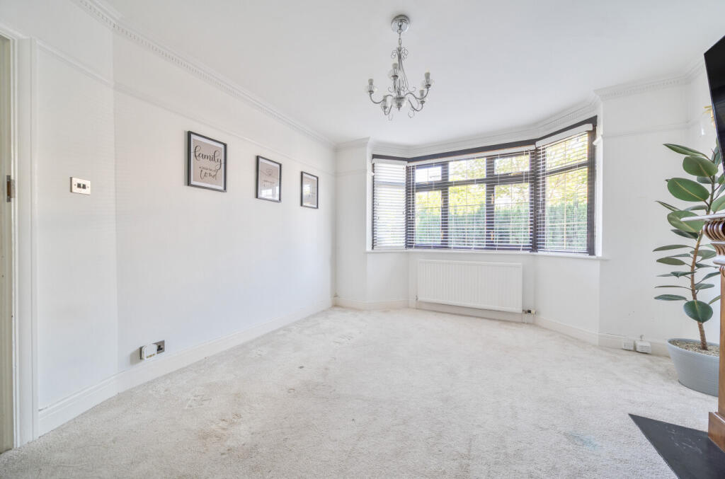 1361858-2-68dbccb...