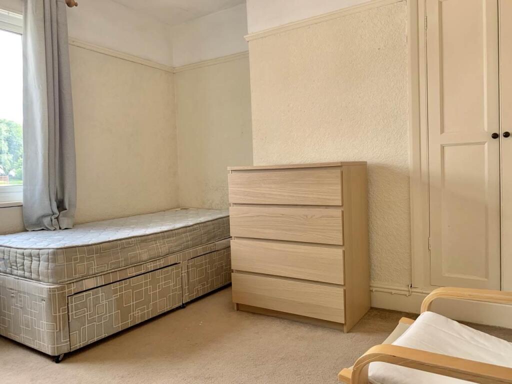 Bedroom 3.jpeg