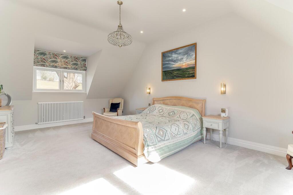 Master Bedroom - A.jpg