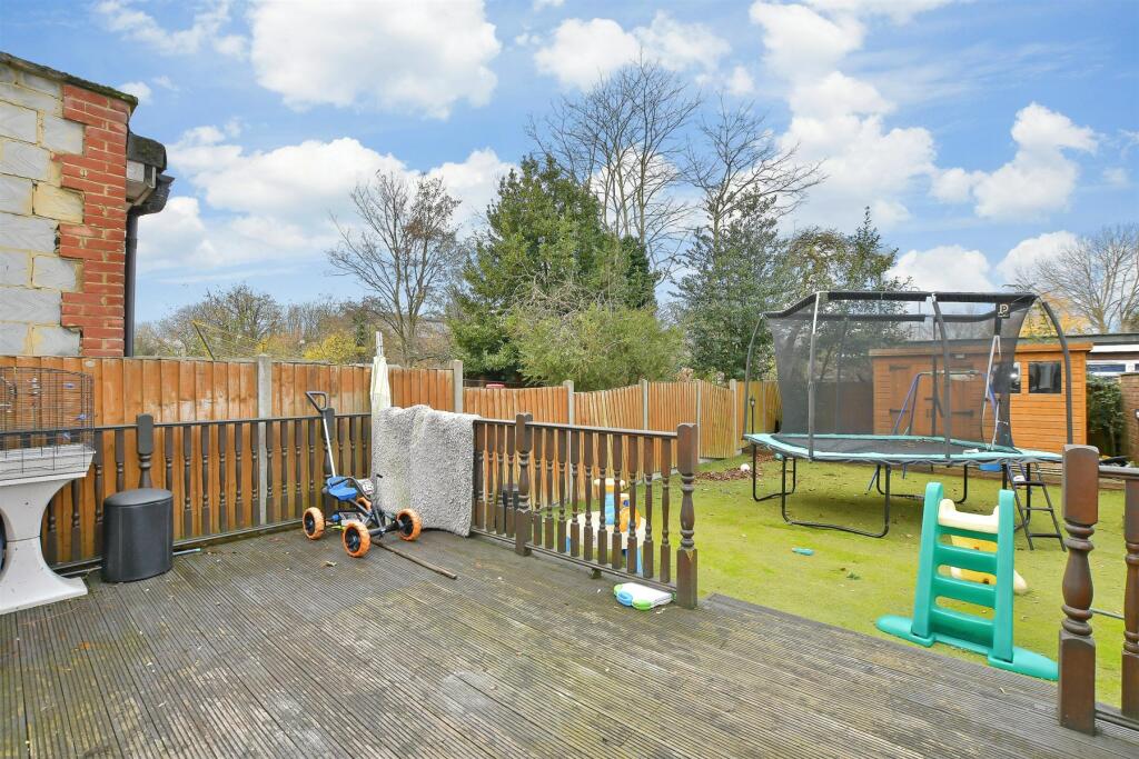 Patio / Decking