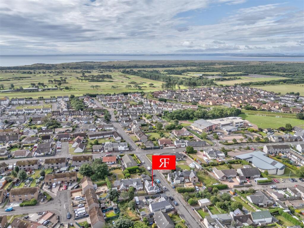 7 James Street Carnoustie-5.JPG