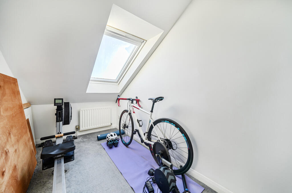 1394620-11-695bcd...