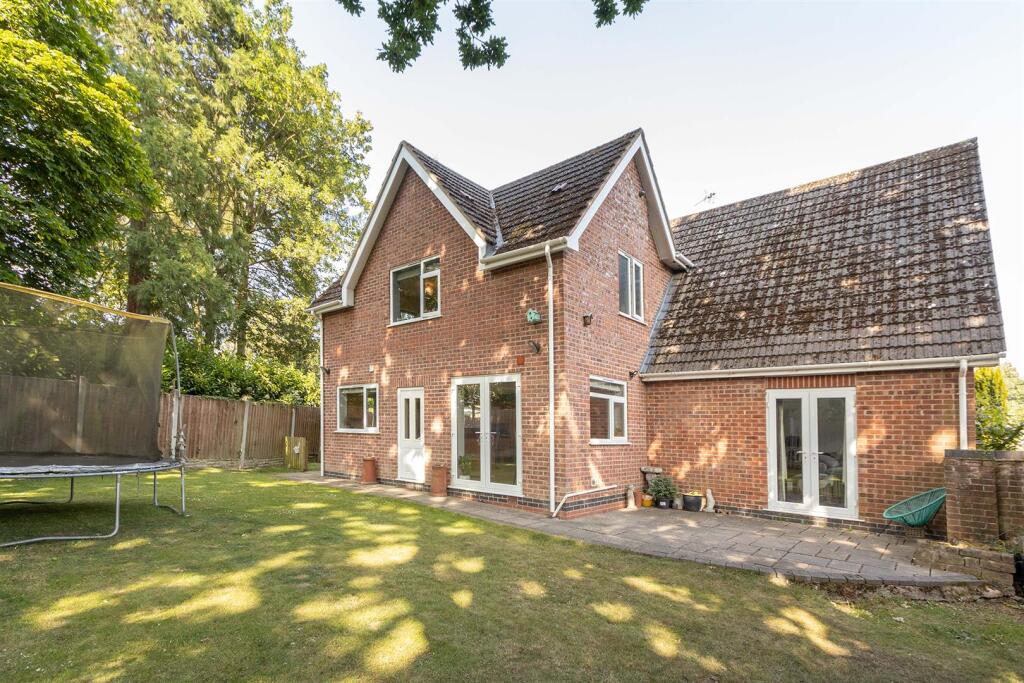 Hewitt Drive, Kirby Muxloe