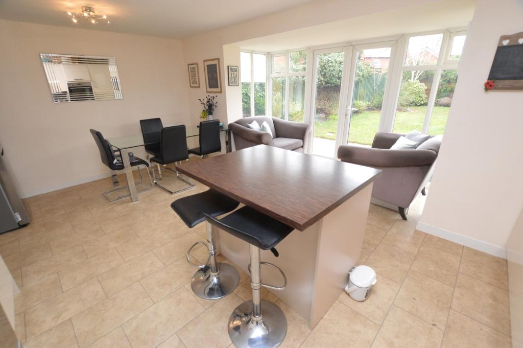 Dining/Family Room