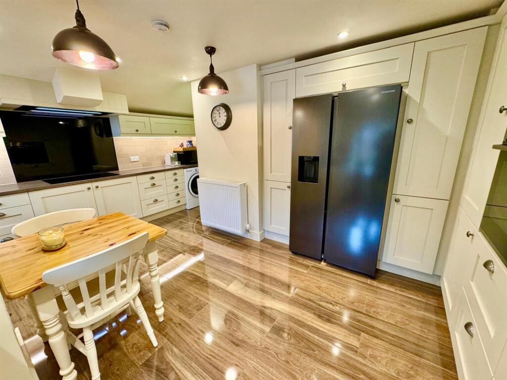 PHOTO-2024-08-22-21-40-53 (23).jpg