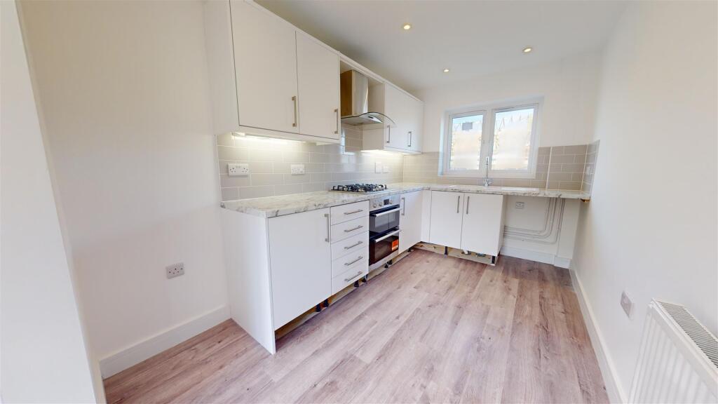 1-Bedroom-Tulip-White-Kitchen-Example-10202023_114