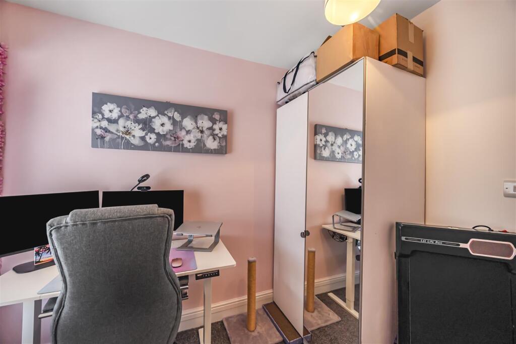 Bedroom 3.jpg