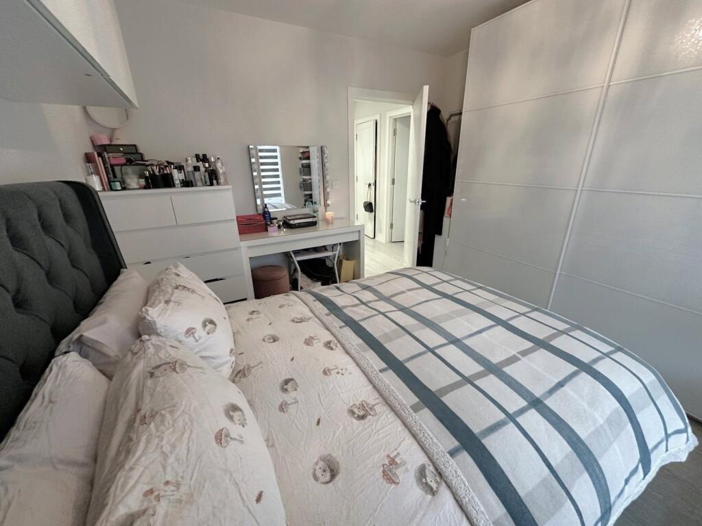 Bedroom (3)