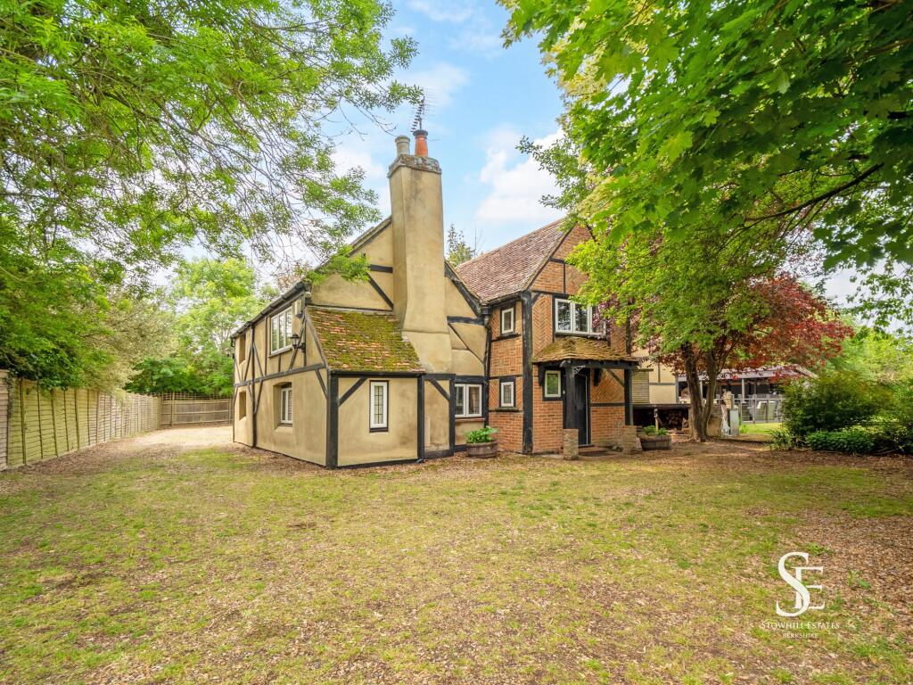 Front of house with drive