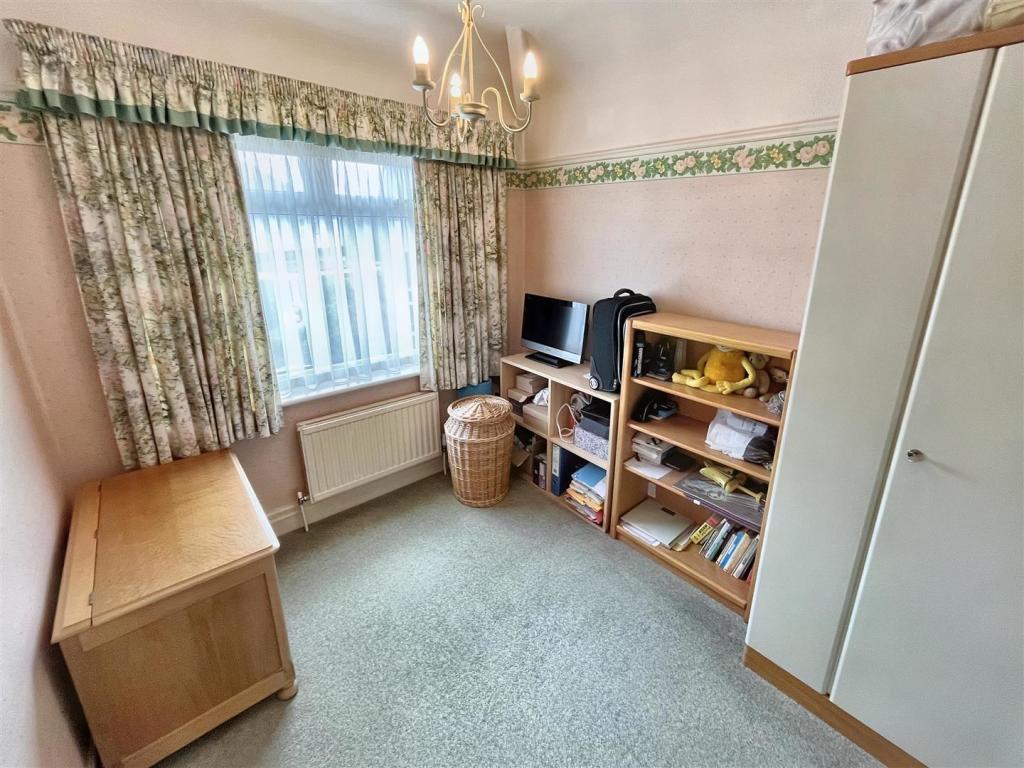 Bedroom 3.jpg