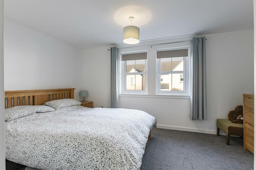 8 Knoll Park Drive Galashiels 30.JPG