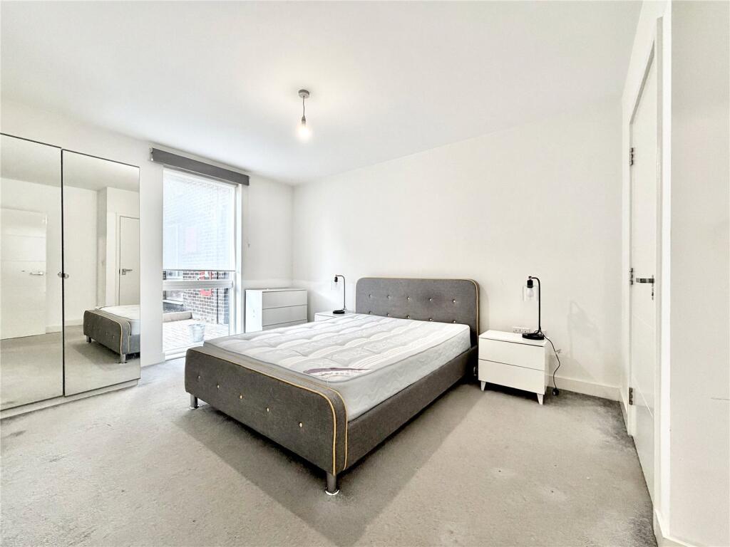 Picture No. 03