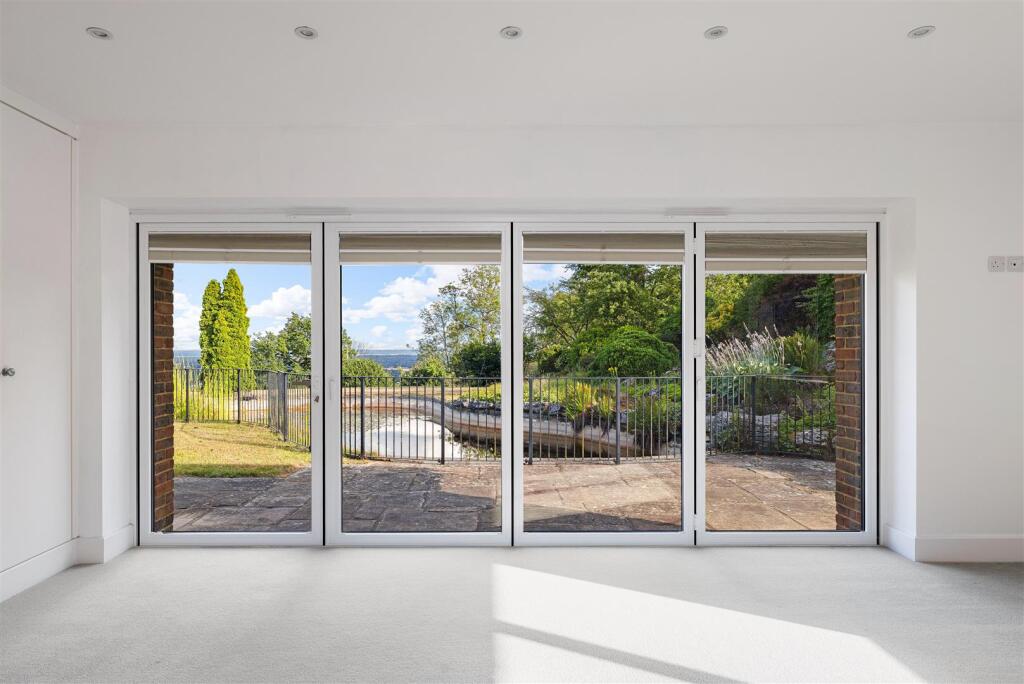 Maybury Farm, The Pool House, The Sitting Roomxhil