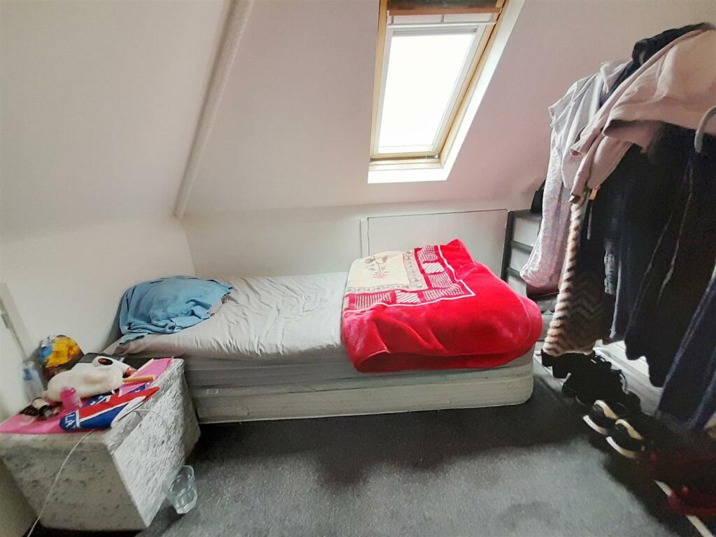 Loft Bonus Room/4th Bedroom