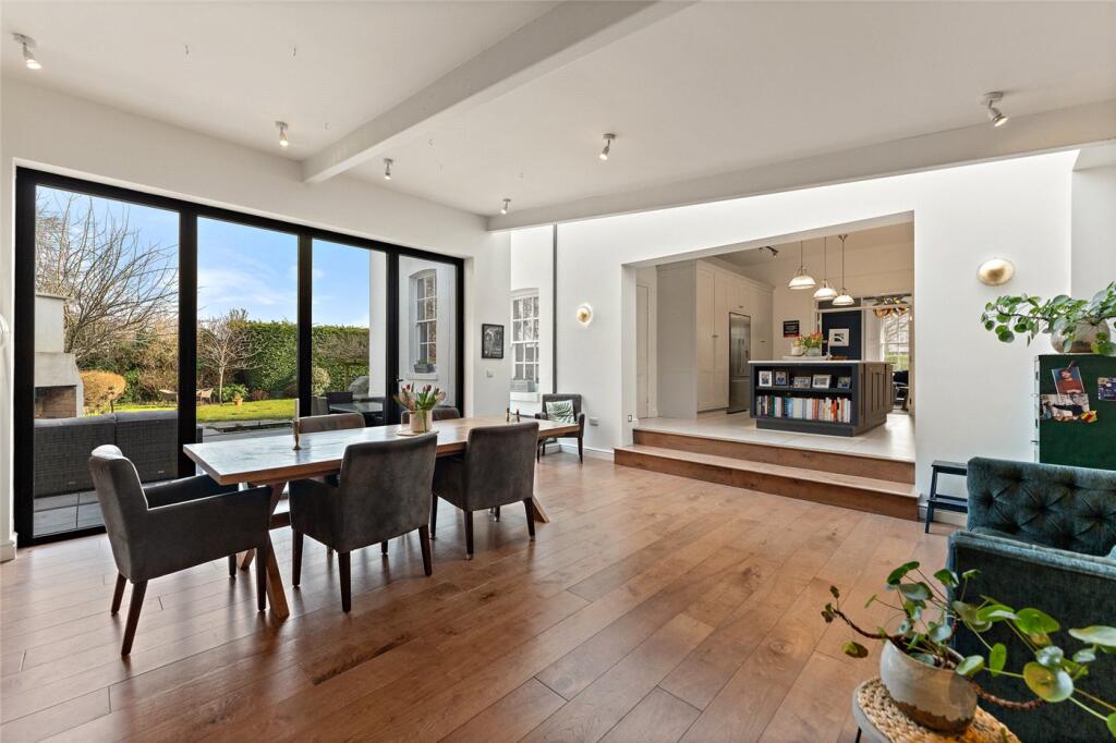 Dining Area To Kitch