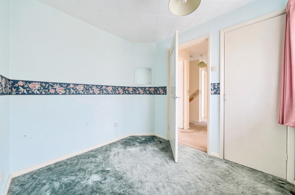 1305793-23-68416a...