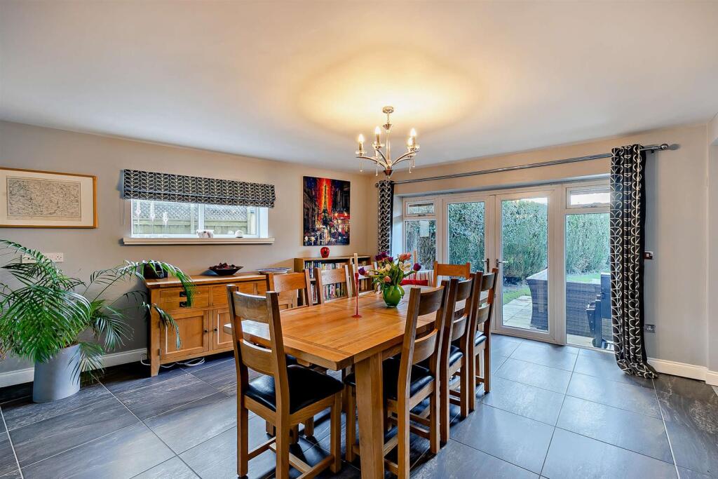 8634858-interior36-800.jpg