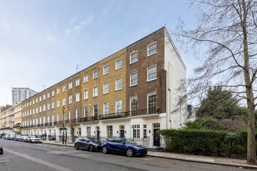 Albion Street 45 ...