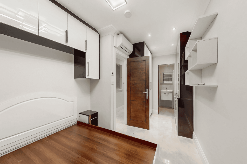 KITCHEN ONE