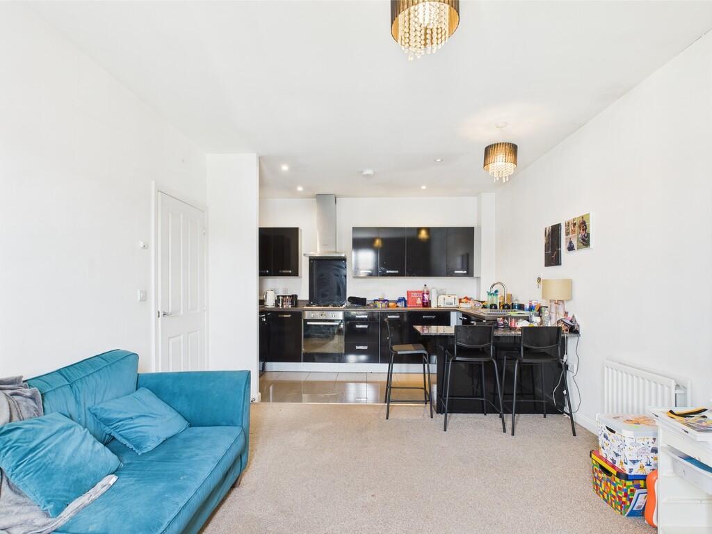 CAM03582G0-PR0098...