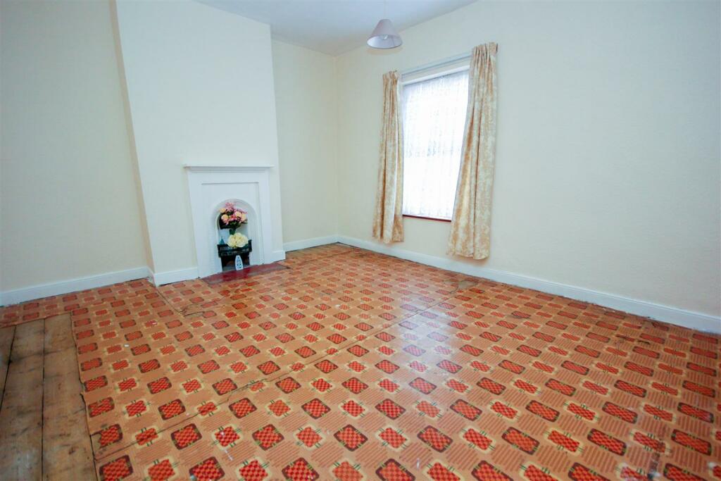 Master Bedroom.jpg