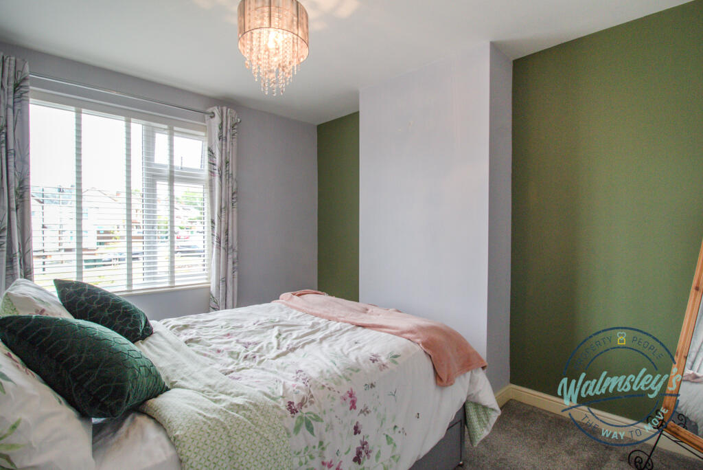Main bedroom to front aspect