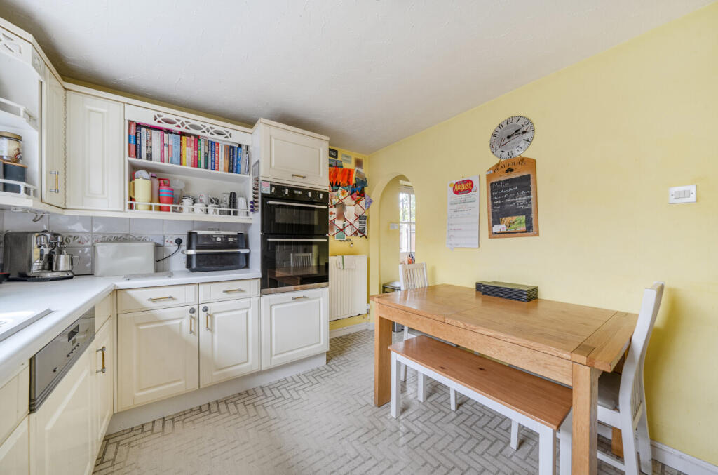 1341598-3-68a630d...