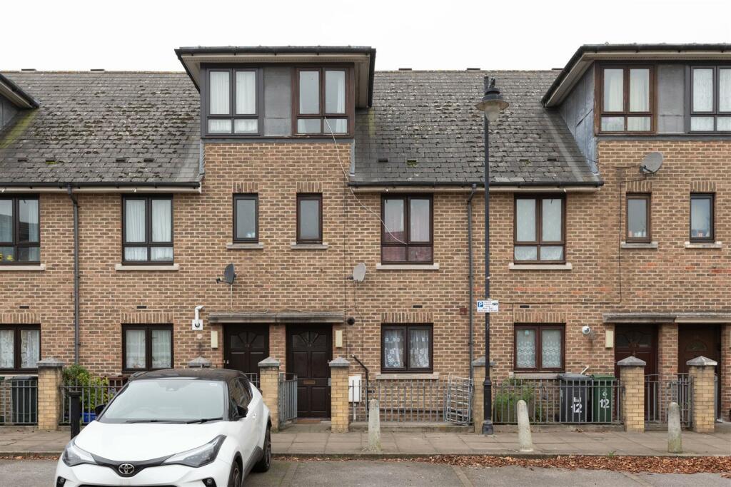 Corn Way, E11