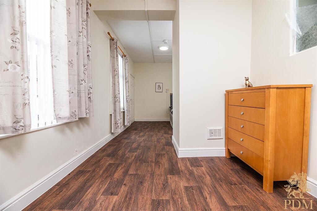 18-20 Devon Drive, Nottingham  (42 of 50).jpg