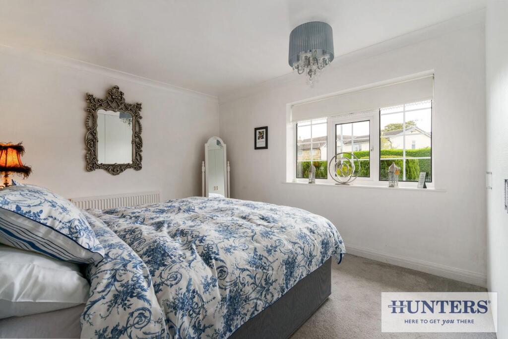 98290_2-Renton-Lea-Guiseley  (15) - Copy_low.jpg