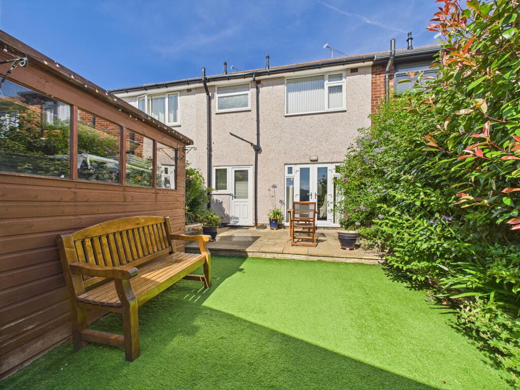 CAM05192G0-PR0110-STILL018