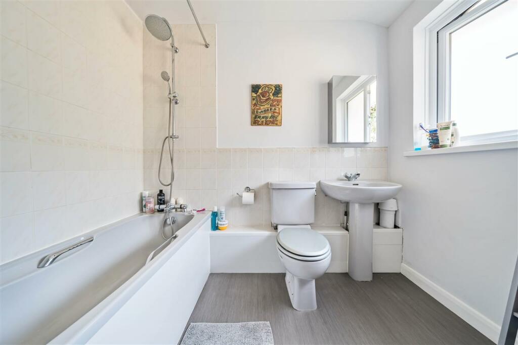 Ensuite bathroom