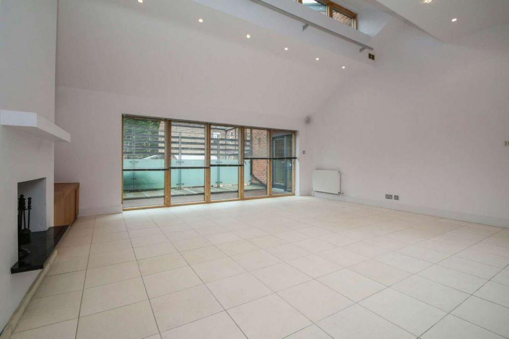 Living Room Aspect 3