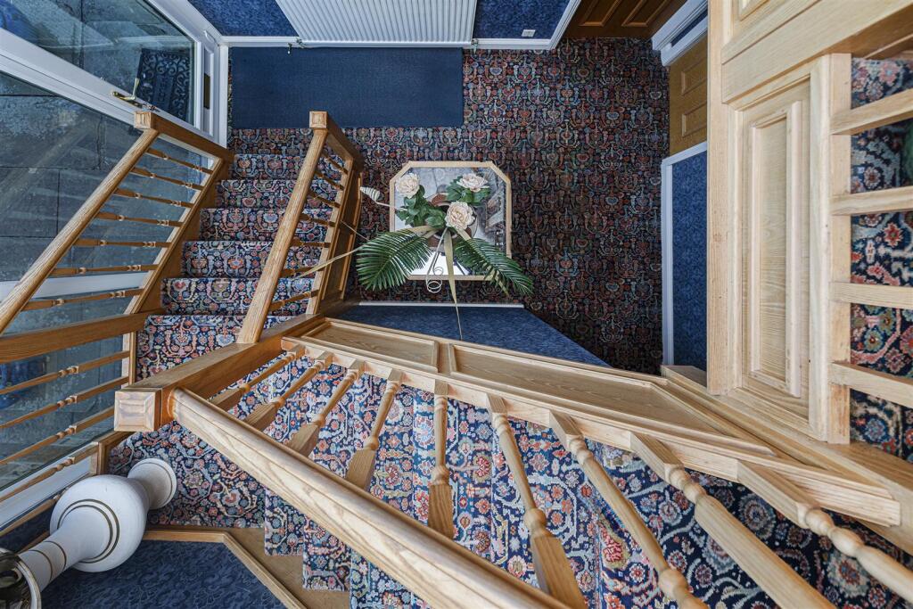 Bramleys Estate Agents - Butternab Road - Beaumont