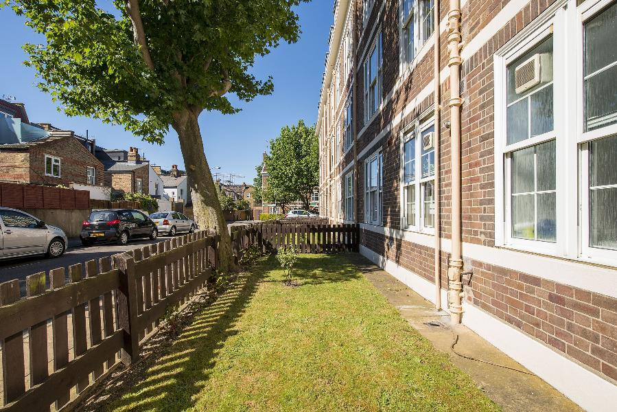 Henry Jackson House, Putney 