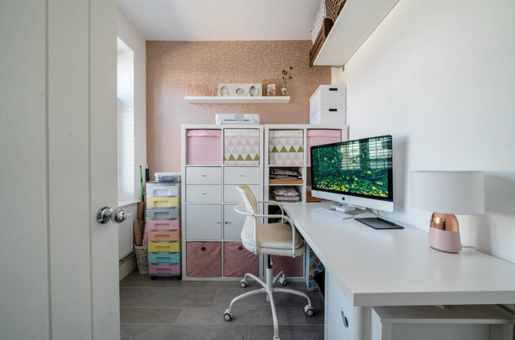 28-681dfc6b1b6ee-...