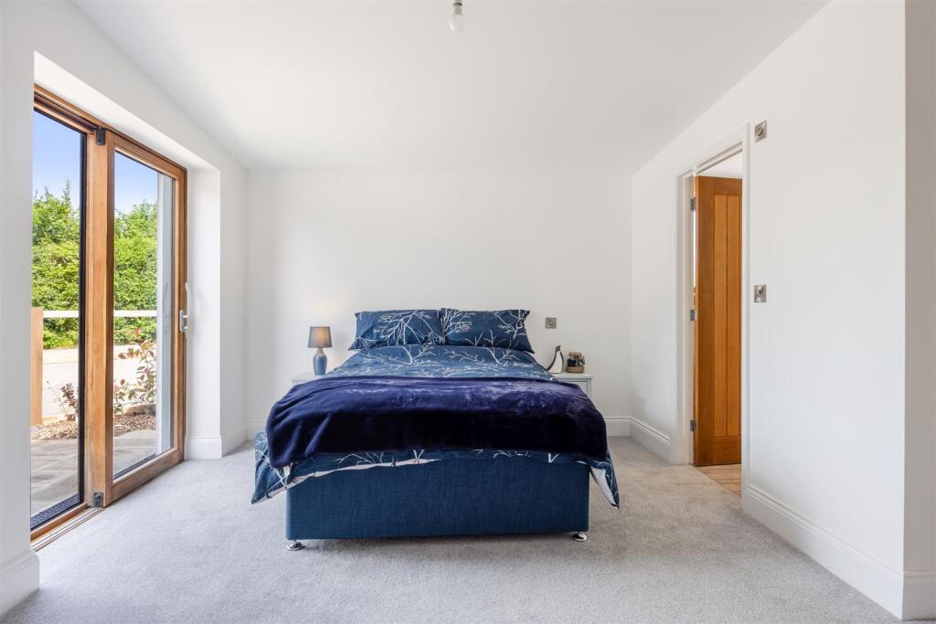 A27 - Apple Orchard - Staverton - 250514.jpg