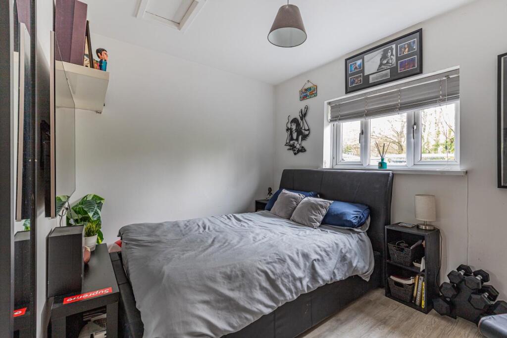 Clos Y Gwalch 7-7.jpg