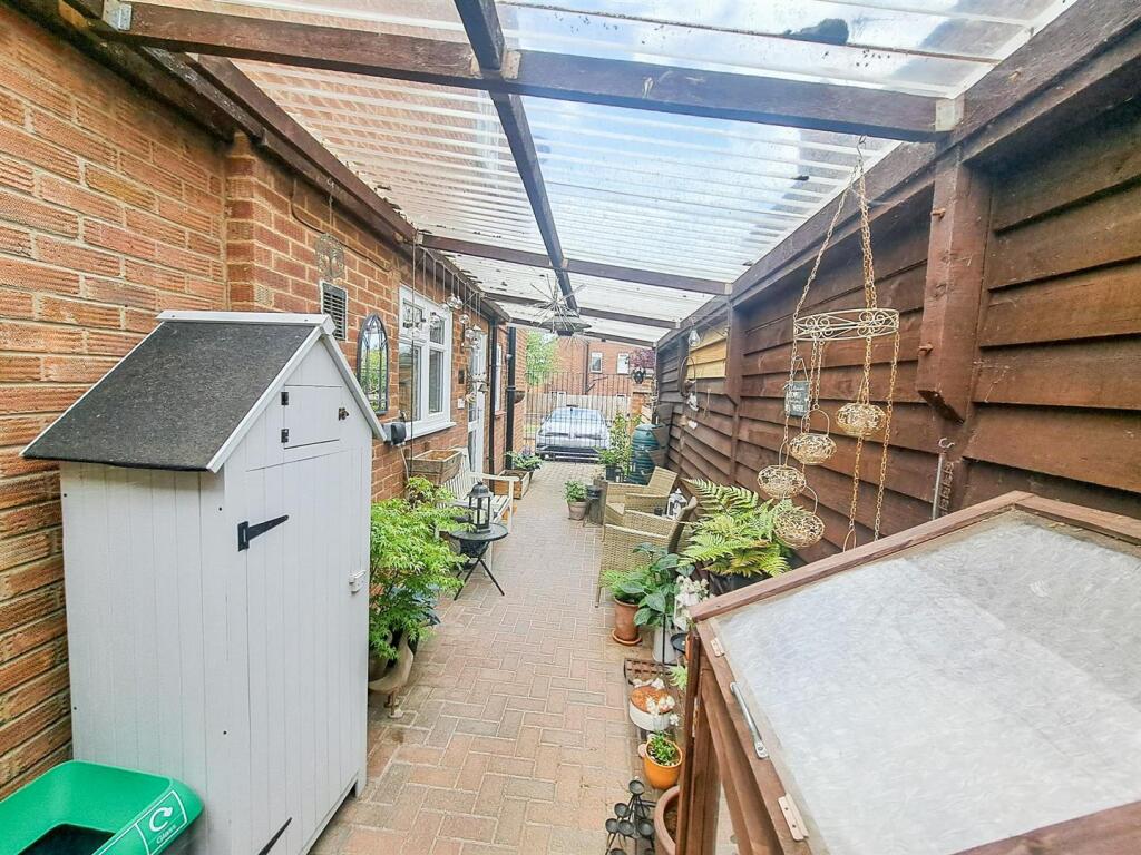 Driveway.jpg