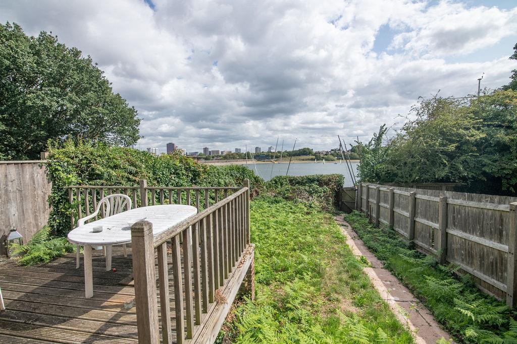 SummerfieldCres-48.jpg