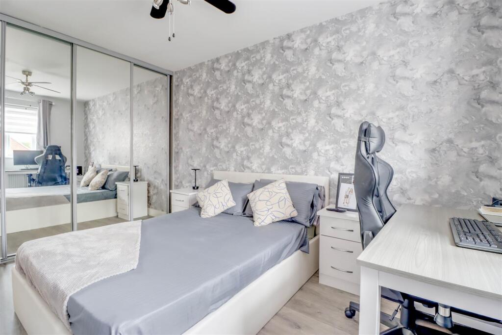 16 MAPLE LANE WICKFORD-4.jpg
