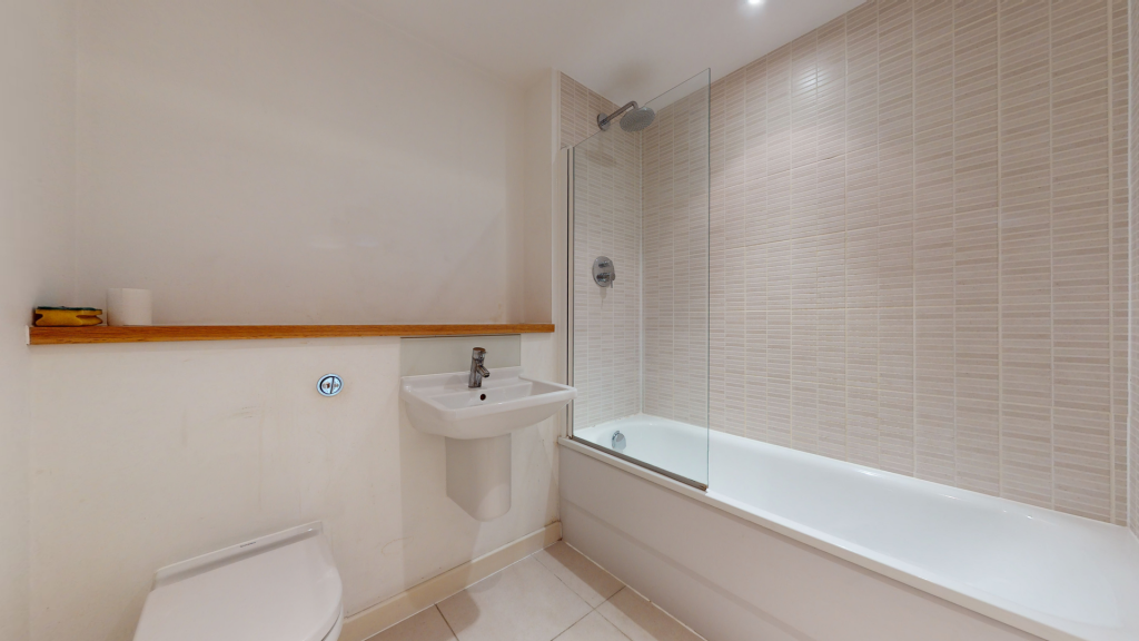BATHROOM ONE