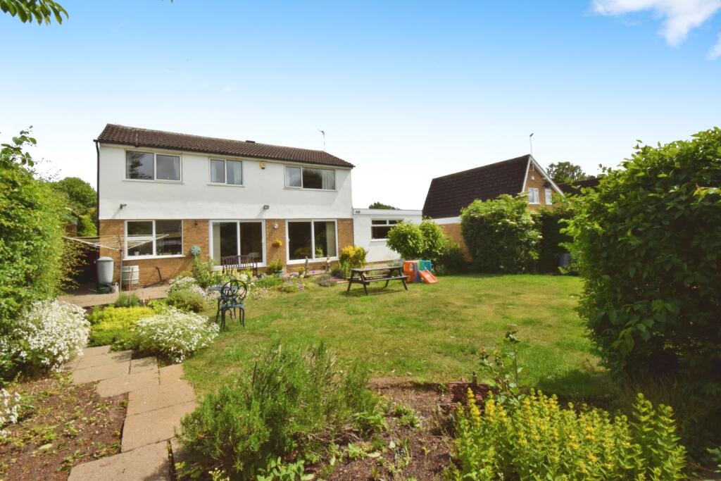 Garden &amp; Rear
