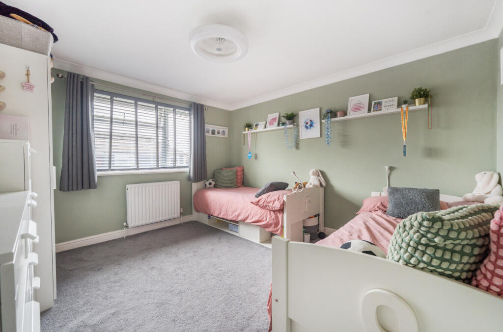 1331290-12-689075...