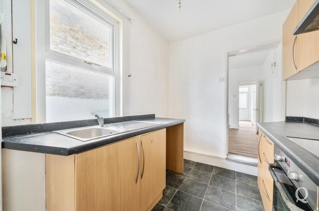 c17be578-81fb-464...