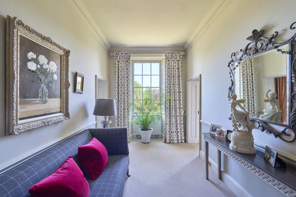 Moulton Hall 0907...